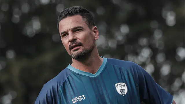Sudah Pimpin Latihan Persita Tangerang Carlos Pena Sedang Menanti Datangnya 3 Pemain Asing Anyar